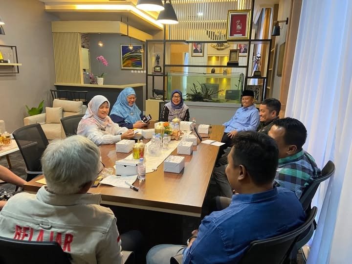 Ketua Gerakan Depok Bersatu (GEDOR), Eman Sutriadi,