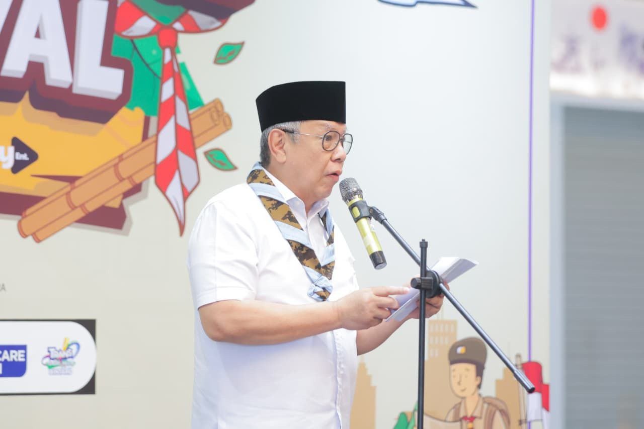 Wali Kota Tangerang Selatan Benyamin Davnie