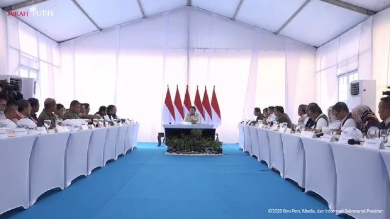 Presiden Prabowo Subianto memimpin ratas di Aceh Tamiang. Foto: Biro Pers Sekretariat Presiden