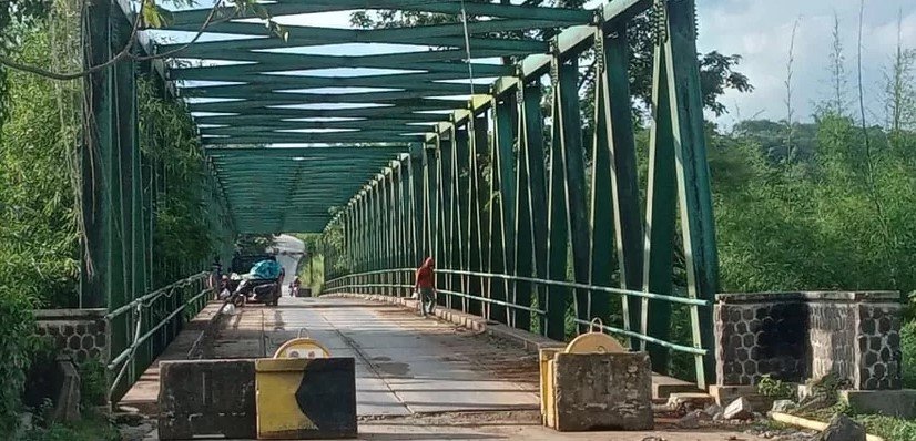 Diduga Tanpa APD, Pekerja Proyek Jembatan Leuwiranji di Bogor Jatuh ke Cisadane, Nasibnya Masih Misterius