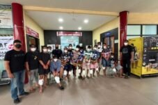 Penangkapan 11 Orang dari Kampung Narkoba Samarinda. Foto: Dok istimewa