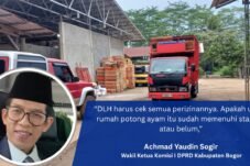 Polemik keberadaan rumah potong ayam (RPA) di Kampung Pabuaran RT 002 RW 04, Desa Pabuaran, Kecamatan Gunung Sindur, Kabupaten Bogor yang menjadi sorotan membuat DPRD Kabupaten Bogor ikut angkat bicara dan mendesak adanya pemeriksaan menyeluruh terhadap legalitas usaha tersebut. (Foto.dok.Monitor/ist)