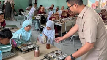 Ketua DPRD Kabupaten Bogor, Sastra Winara. (Foto: Istimewa).