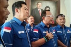 Ketua DPD Partai Demokrat Jawa Barat, Anton Sukartono Suratto