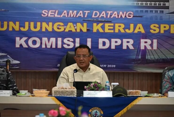 Wakil Ketua Komisi I DPR RI, Anton Sukartono Suratto