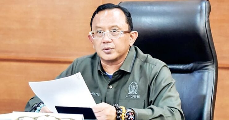 Wakil Ketua Komisi I DPR Anton Sukartono Suratto